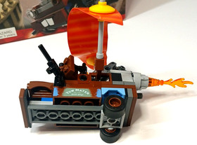 Lego CARS Movie Agent Maters Escape 9483 Agent Mater Petrov Trunkov (Incomplete)