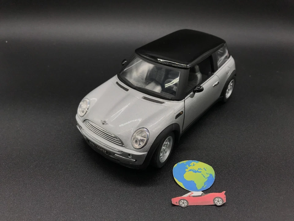 Saico Mini New Mini Cooper, modello in scala 1:24 - 1:25, (1551) , vintage - Immagine 2 di 4