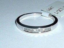 14K WHITE GOLD PRINCESS DIAMOND WEDDING BAND RING