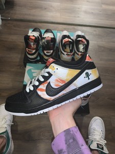 nike dunks low size 8