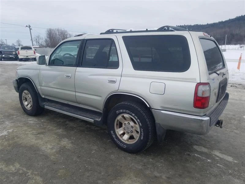 Used Starter Motor fits: 1999 Toyota 4 runner 6 cylinder 5VZFE engine 1.8kw AT G Foto 2 de 4
