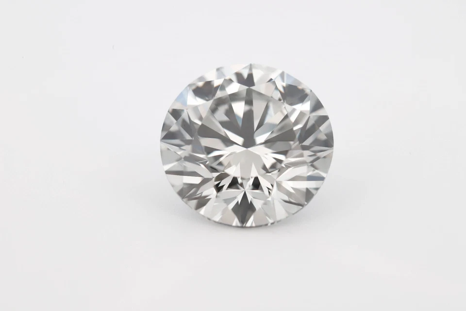 Pure Gray Diamond - 2.30Ct Natural Loose Fancy Light Gray Color Round shape VS2 - Image 3 of 4