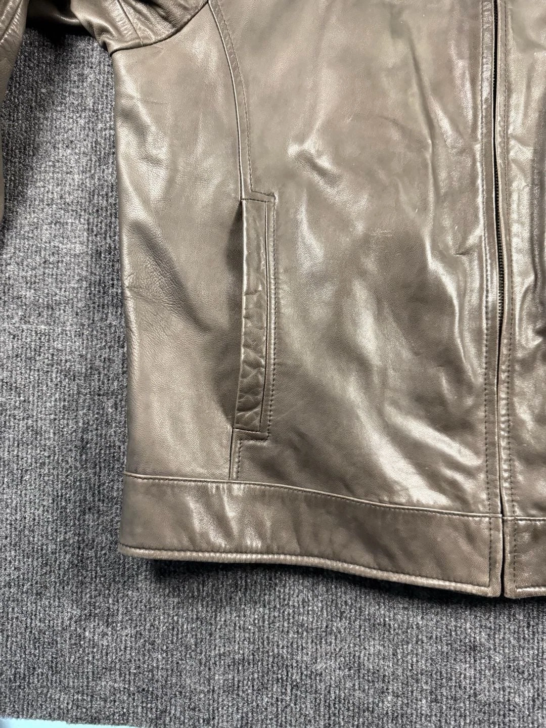 Roundtree & Yorke Leather Jacket Size L Brown Zip Front Bomber - product detail image 10