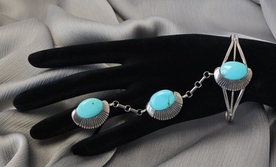 Vintage Navajo Angeline Miller 925 Turquoise HandChain 24.86G/6in/Sz5