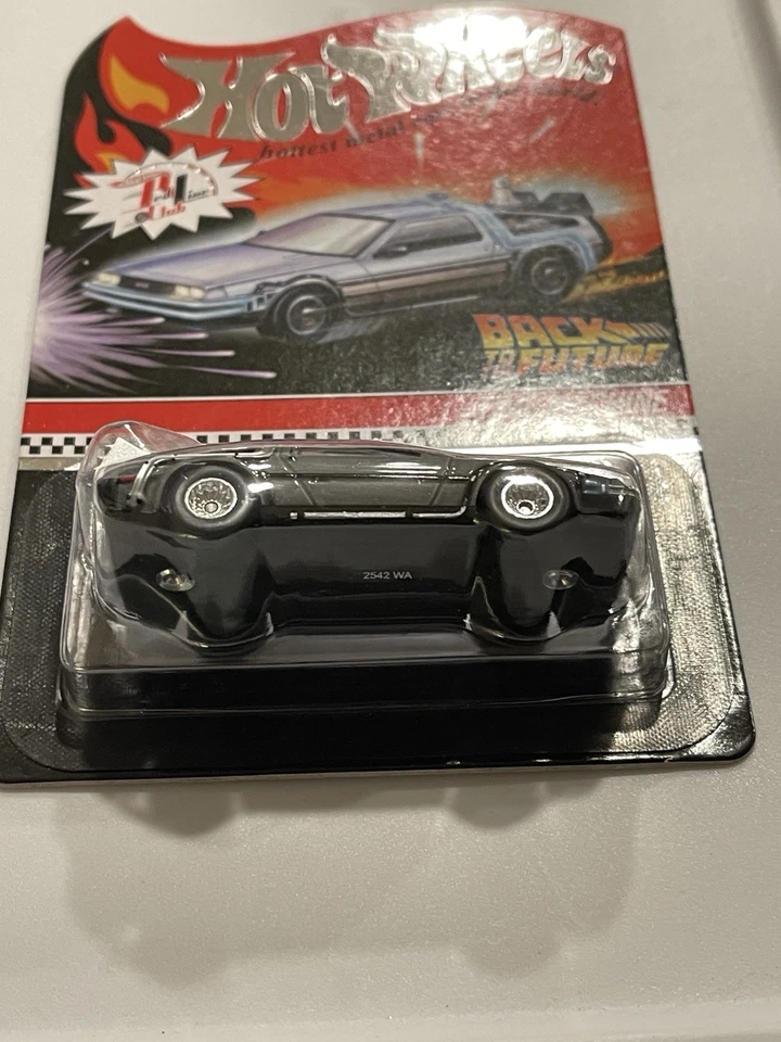 Máquina del tiempo Hot Wheels 2012 Red Line Club Zamac "Regreso al futuro" 00536/3300 Foto 2 de 4