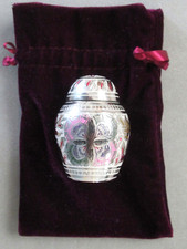 Mini 2.5 in Keepsake Metal Cremation Ashes Urn for Pets Teddybear Inc