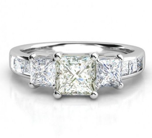 2.55 Ct Three stone Princess Near White Moissanite Diamond .925 Silver Ring - Picture 2 of 6