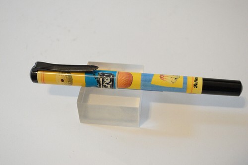 ORIGINAL PELIKAN CULTURE PEN P22 VACATION FOUNTAIN PEN ORIGINAL STEEL NIB 1998'