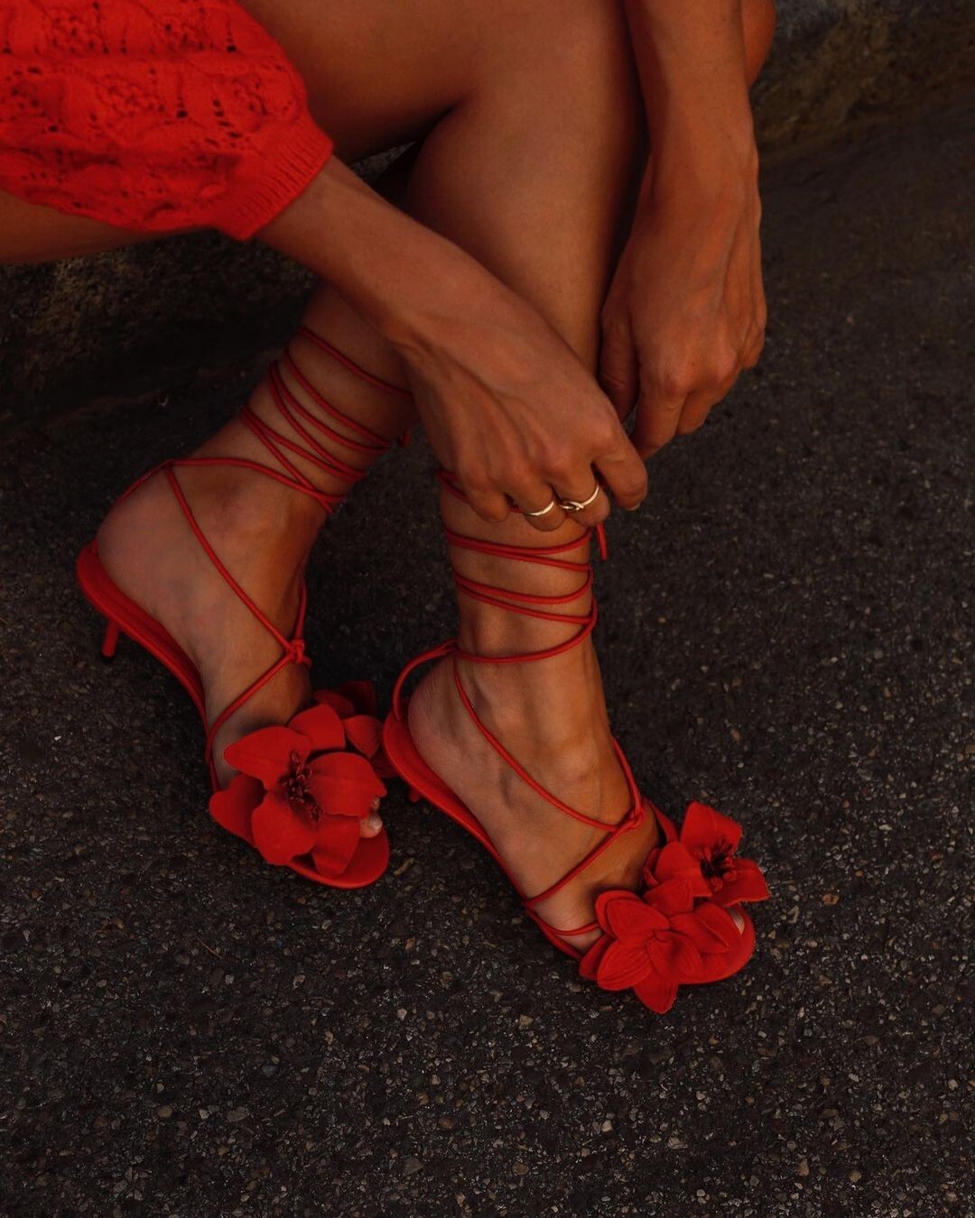 ZARA NEW WOMAN FLORAL LACE UP MID-HEEL LEATHER SANDALS RED SIZE 40 REF.  1326/010 | eBay