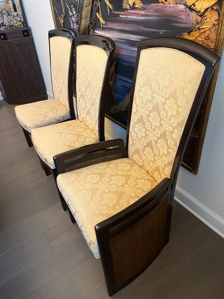 Silla vintage con cojines crema (6 SILLAS) Foto 3 de 4