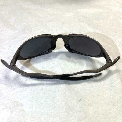 OAKLEY ROMEO X-METAL sunglasses Special case Vintage fashion OAKLEY ROMEO X-METAL sunglasses Special case Vintage fashion