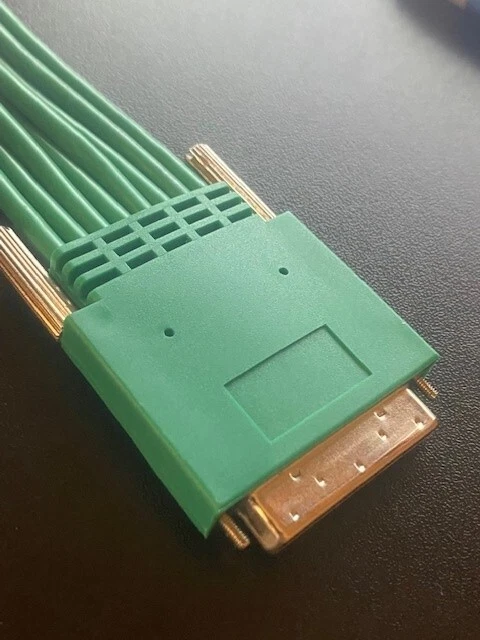 Cisco CAB-HD8-ASYNC High Density Kabel für HWIC-8A, HWIC-16A, NIM-16A, NIM-24A - Bild 2 von 3