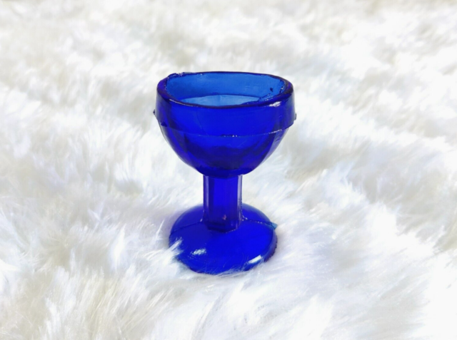 Vintage Cobalt Blue Glass Eye Wash Cup Ocular Care Optical Collectible G692