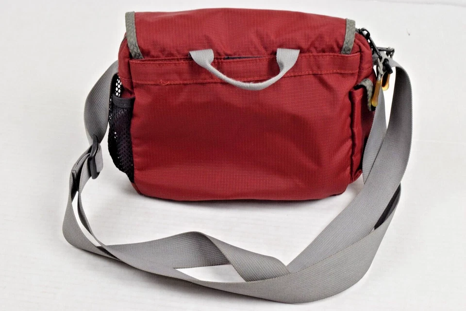 Bolso de Hombro LL Bean Años 90 Borgoña Nylon Gris Borde Solapa Frontal Multi Cremallera Foto 3 de 4