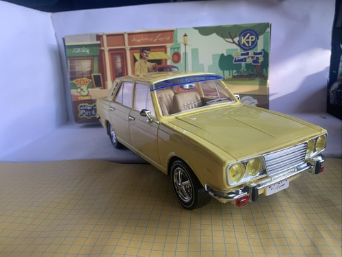 Hillman hunter (Paykan Javanan) toys 1/18 Yellow Loose No Box - USA - Picture 3 of 5