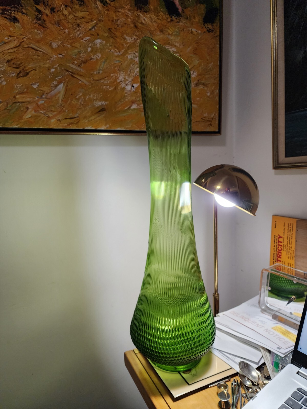 30” L E Smith Green Glass Nubby Butt Swung Floor Vase 1960’’s Mid
