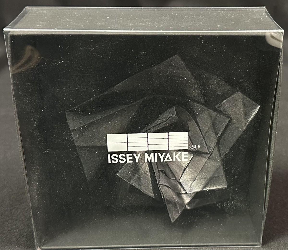 Issey Miyake Flower Brooch Pin New In Box Never Worn Fabric Flower