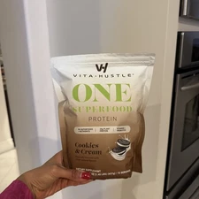 1 VitaHustle, One Superfood Protein, Cookies & Cream