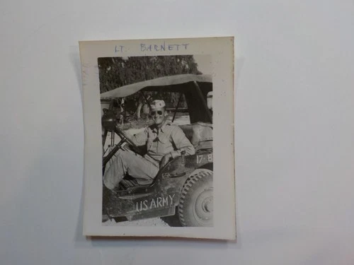 WW2 Photo Military Jeep Lieutenant Barnett Saipan World War Two Car WW II WWII