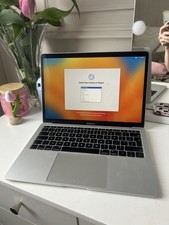 Apple MacBook Air 13.3in Intel Core i5 8GB 128GB SSD Silver A1932 2019