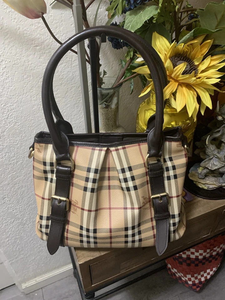burberry handbag Vintage Handbag  - Image 2 of 4
