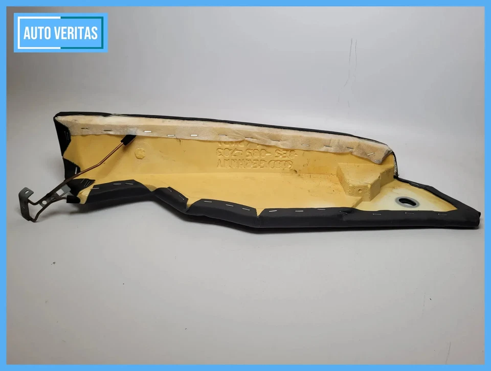 Original Audi A4 Avant (8E/B6/B7) Side trim rear seat left 8E5885703 - Image 4 of 4