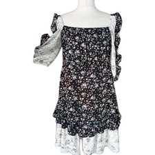Bar Wench  Size 12 Cute Ditzy Floral Puff Sleeve Dress