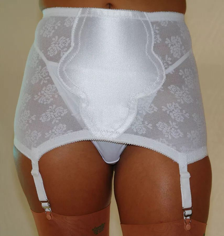 Classic top garter belt