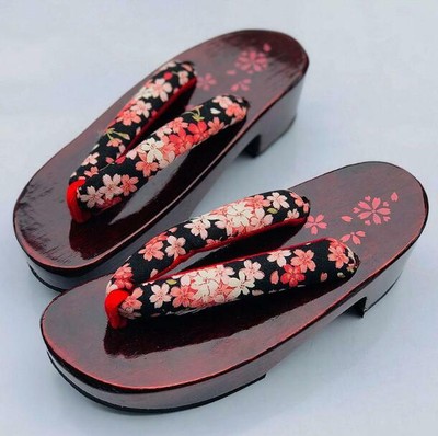 Women Lady Wooden Clogs Japanese Geta Wood Sandals Flip Flops Slippers Cosplay-in Furniture 