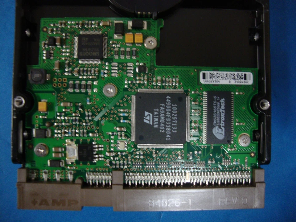 Seagate 9Y3001-001 ST340015A 40GB Hard Drive P/N 100271841 0WWU1 ZDH-02 FW 3.01 - Image 2 of 4