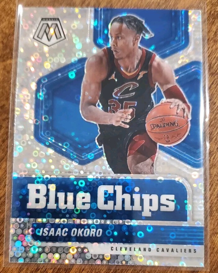2020-21 Panini Mosaic - Blue Chips Fast Break Prizm #7 Isaac Okoro (RC)