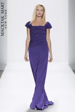 Tadashi Shoji Cap Sleeve Ortoman Gown Sz 12 Purple