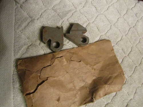 Vintage GE Garbage Disposal Dogs Set 2 NOS