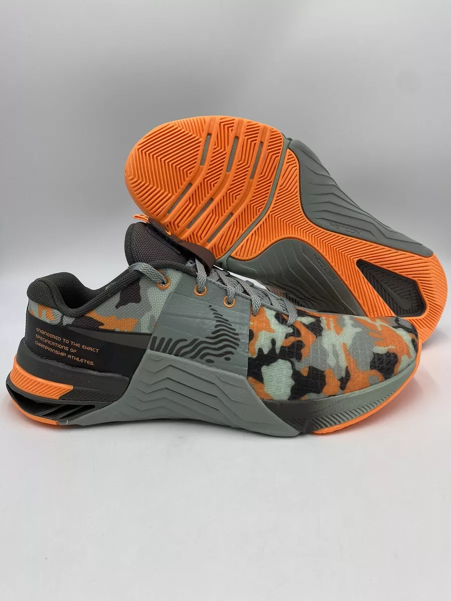 Nike metcon grey sales camo