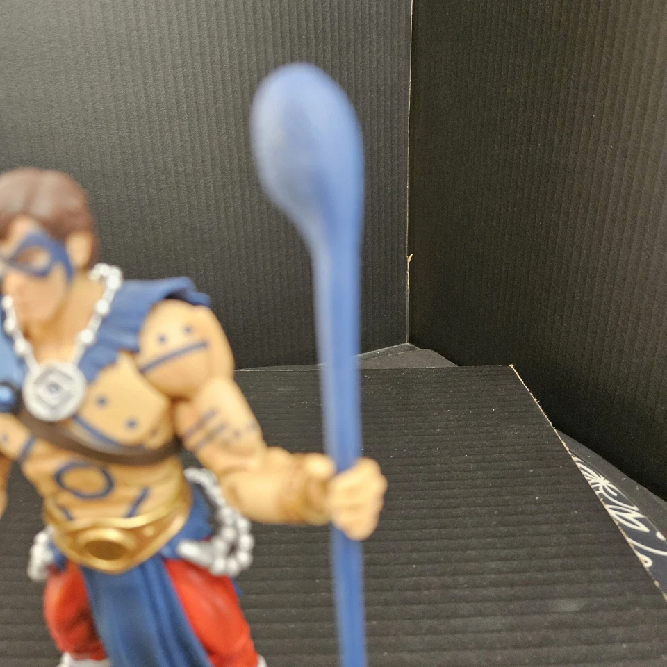 DC Direct The Blackest Night Series 8 The Atom Figure Indigo Lantern - Image 3 of 4