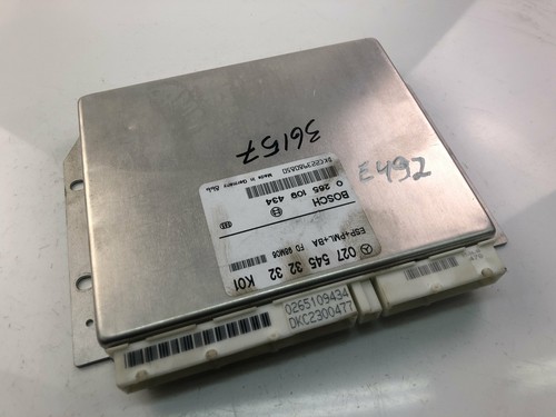 E492 MERCEDES-BENZ W210 1999 Motorsteuerung Einheit ECU 0275453232 0265109434