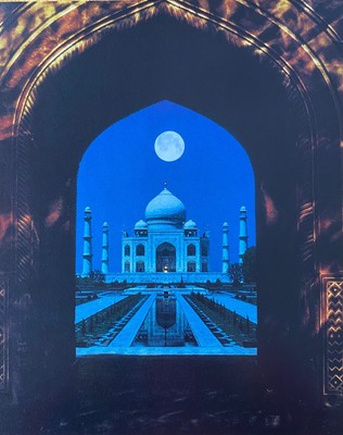 TAJ MAHAL /INDIA Full Moon  - Print/Photo by Larry Burrows, 1967 (Size 8'' x 10'')