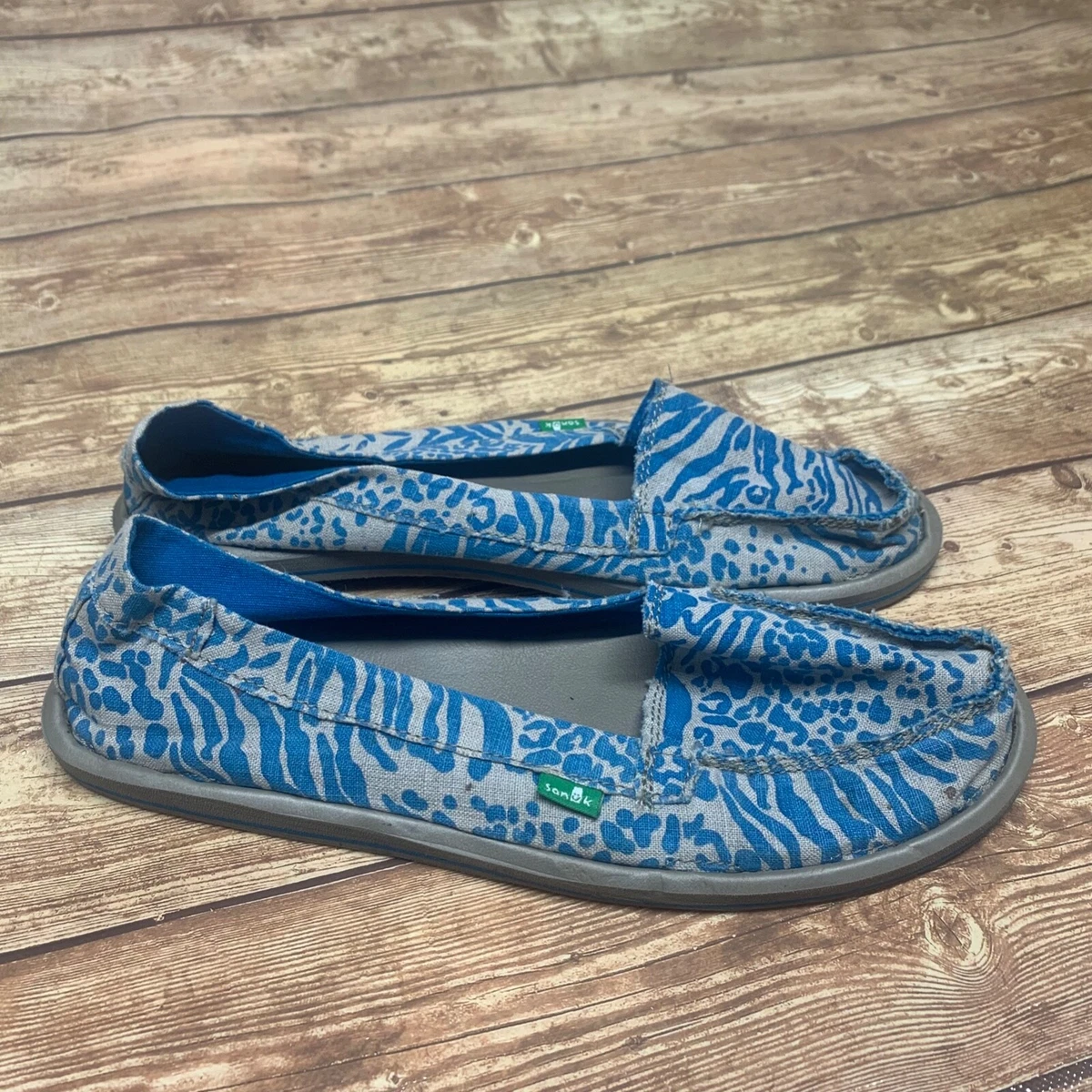 Sanuk Blue And Gray Cheetah Chiba Slip On Comfort Flats Size 11 Eu 42