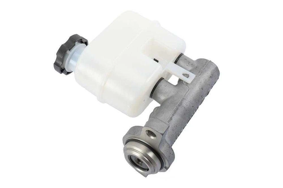 Brake Master Cylinder - Image 2 of 3