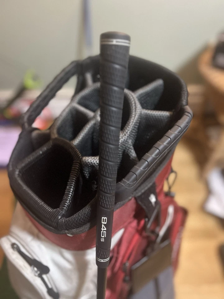 Controlador Tommy Armour 845s 10,5° HTS acero diestro rígido flexible ligeramente usado Foto 4 de 4