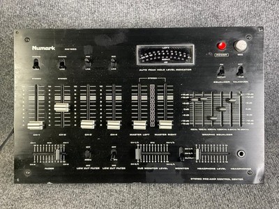 Numark DM-1650 Stereo Equalizer DJ Mixer Pre-Amp Control