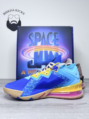 Size 13 - Nike Xbox x Space Jam x LeBron 18 Special Box Low Wile E