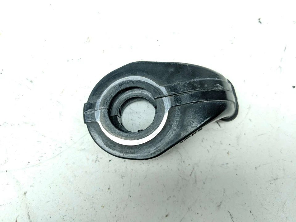 01 Yamaha R1 YZF-R1 Throttle Cable Holder Guide - Image 3 of 4