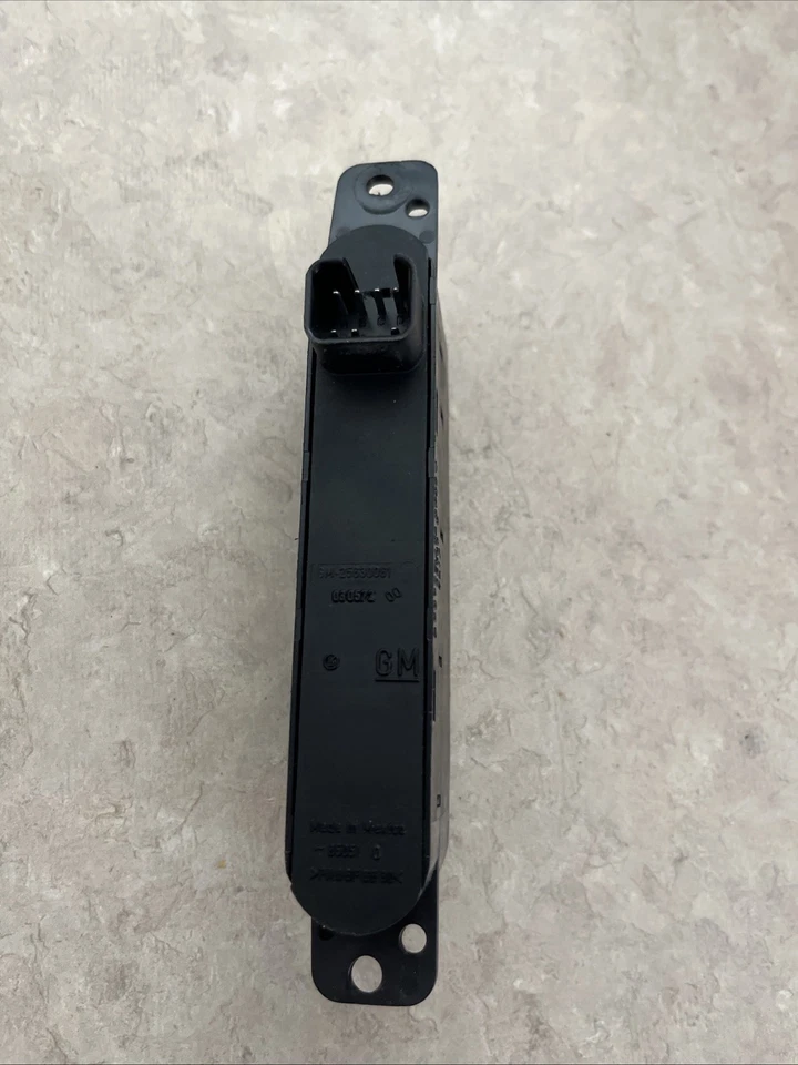 1997-2005 Buick Park Avenue Trip Odometer Fuel Gauge Info Reset Dash Button - Image 2 of 2