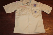 Boy Scouts of America BSA Youth Shirt Medium Tan Sewn Patches Short Sleeve
