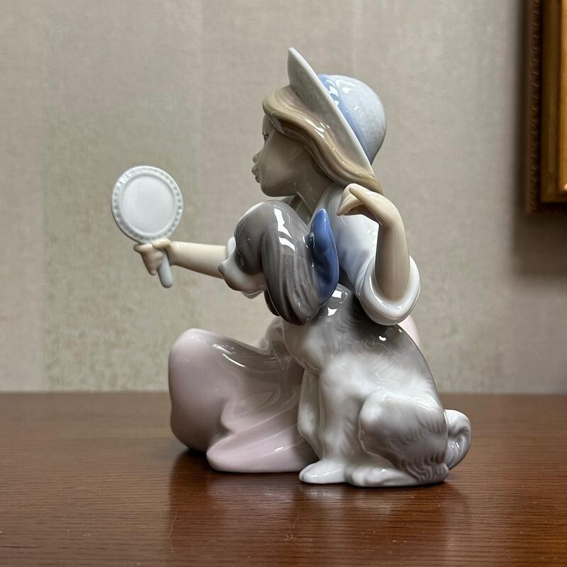 Lladro Vintage Porcelain Figurine Statue Girl with Dog