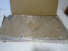 Serene Valley Sink Bottom Grid 27-9/16" X 14-7/16", Centered Drain SVH2815C