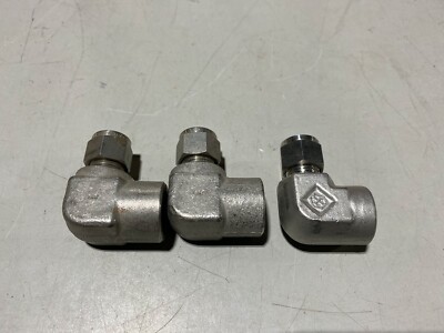 Lot of FOUR (4) Crawford/IHARA 5/8'' to 1/2'' Tube Adapter Elbows 316 SS, NOS