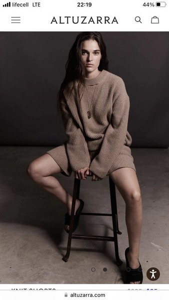 Women Altuzarra Shorts Beige Wool 38 / M / 46