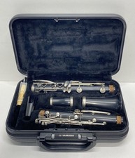 Yamaha Advantage Bb Clarinet Student Model with Hard Case and Mouthpiece